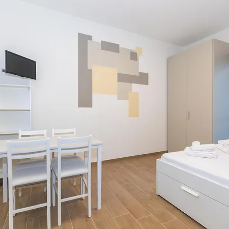 Giuria House 2 Turin