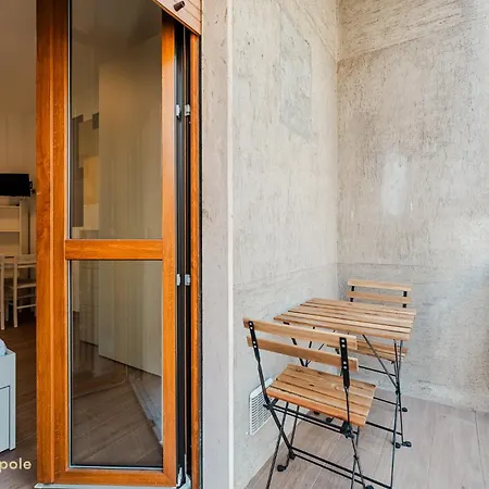 Giuria House 2 都灵